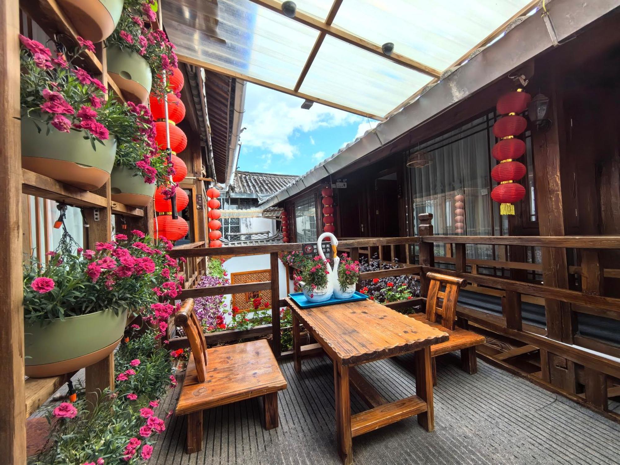 Lijiang Old Town Meiliju View Inn Dış mekan fotoğraf